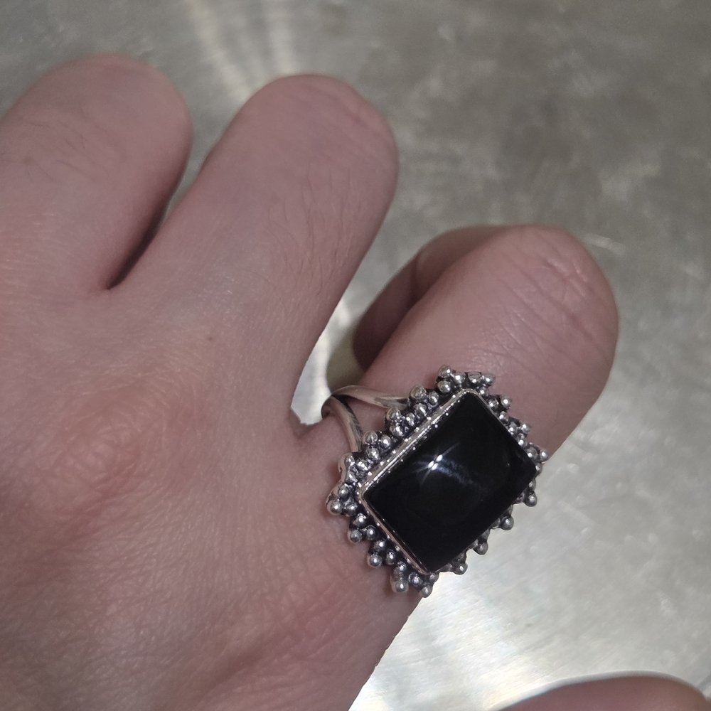 Sterling Silver Onyx Stone Ring - Picture 4 of 8